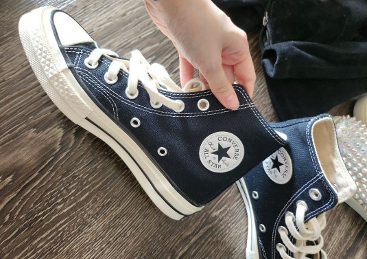 Tips Membeli Sepatu Converse