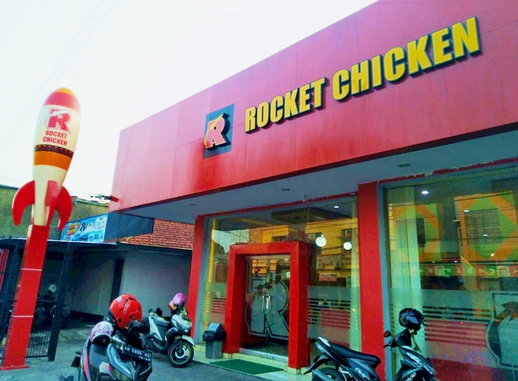 restoran rocket chicken
